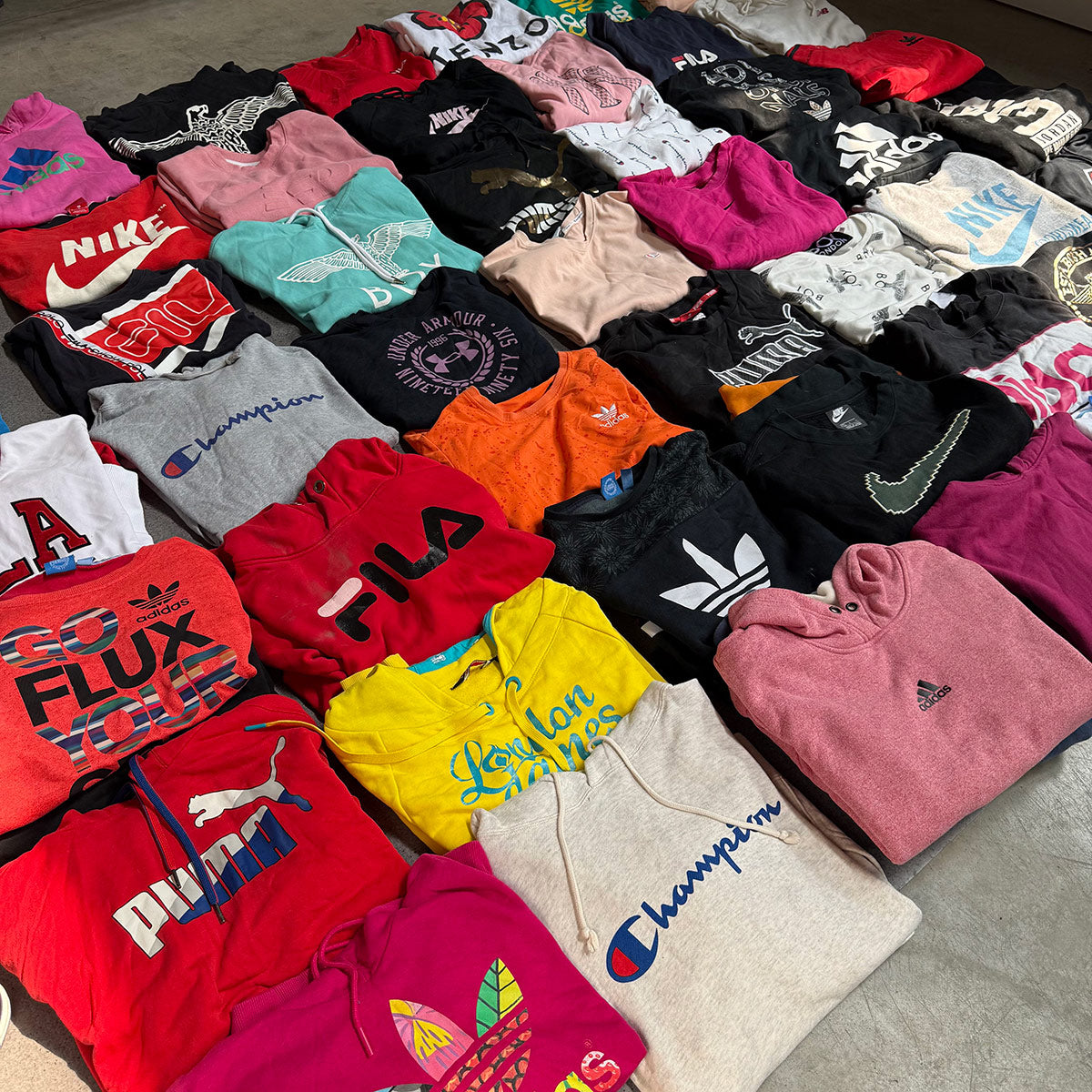 25 sudaderas vintage de segunda mano para hombre