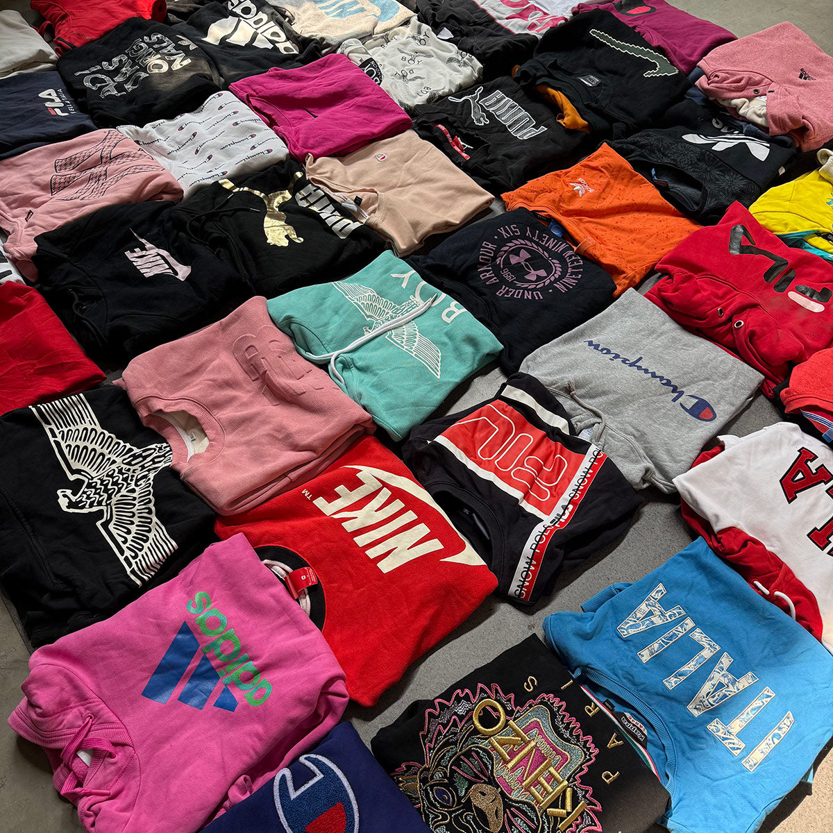 25 sudaderas vintage de segunda mano para hombre