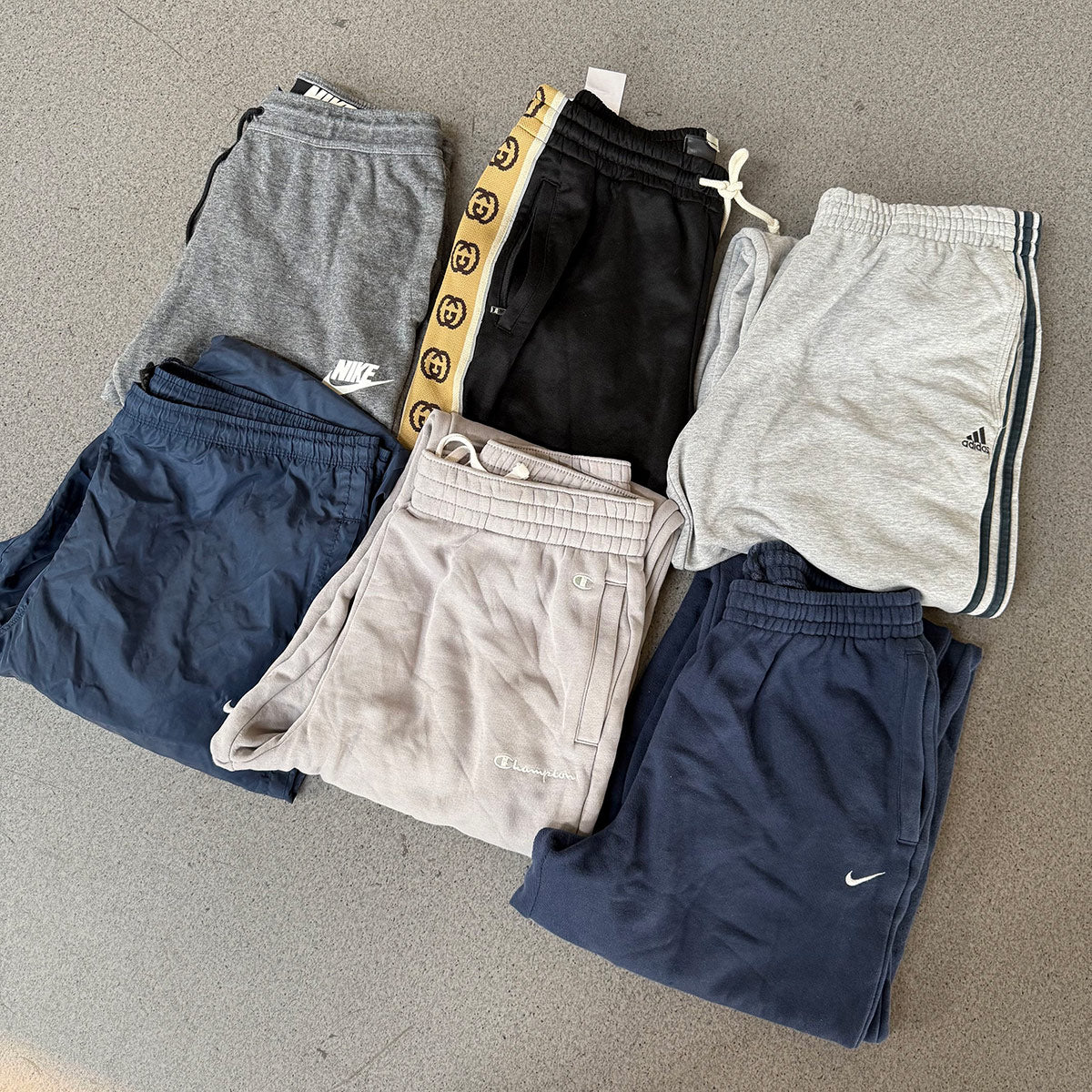 25 pantalones largos vintage de segunda mano para hombre